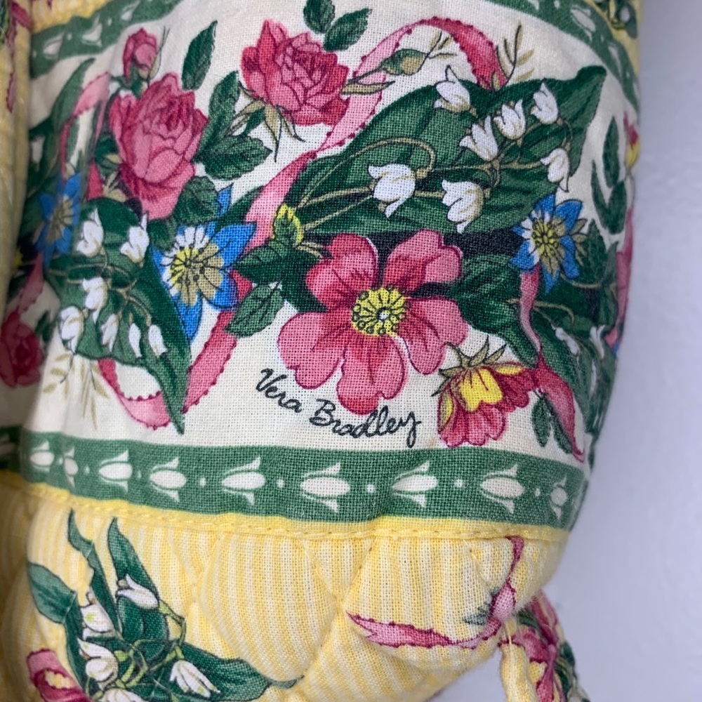 ⭐️VERA BRADLEY Drawstring Backpack⭐️ - Picture 7 of 13